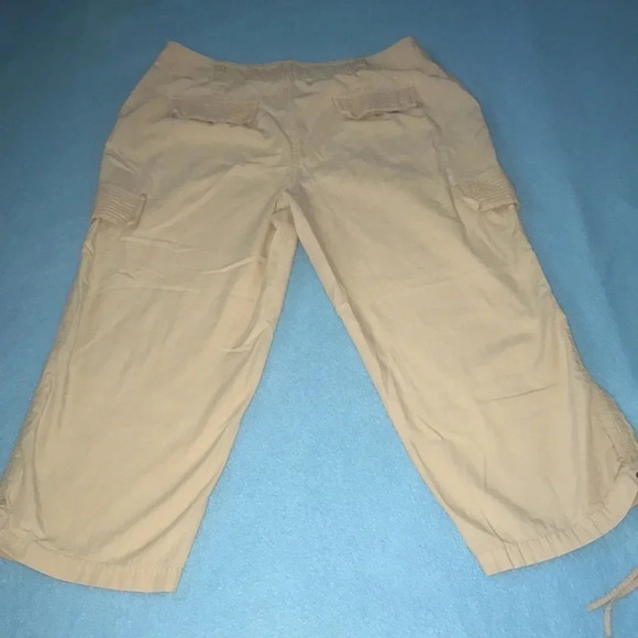 Allison Brittney Capri y2k cargo pants 100% cotton tiny flaw size 10 - Picture 2 of 9